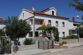 Apartments with a parking space Mali Losinj (Losinj) - 8090